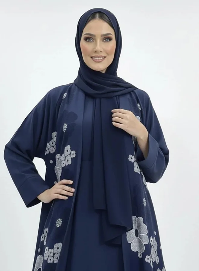 عبايات لمحة عباية كلوش باللون الازرق مع طبعات في العباية